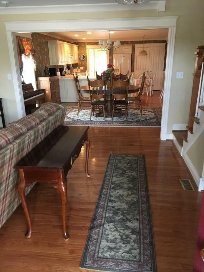 Downtown Abode In The Heart Of The Bourbon Trail Villa Lebanon Luaran gambar