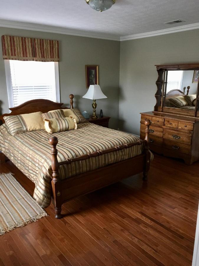 Downtown Abode In The Heart Of The Bourbon Trail Villa Lebanon Luaran gambar