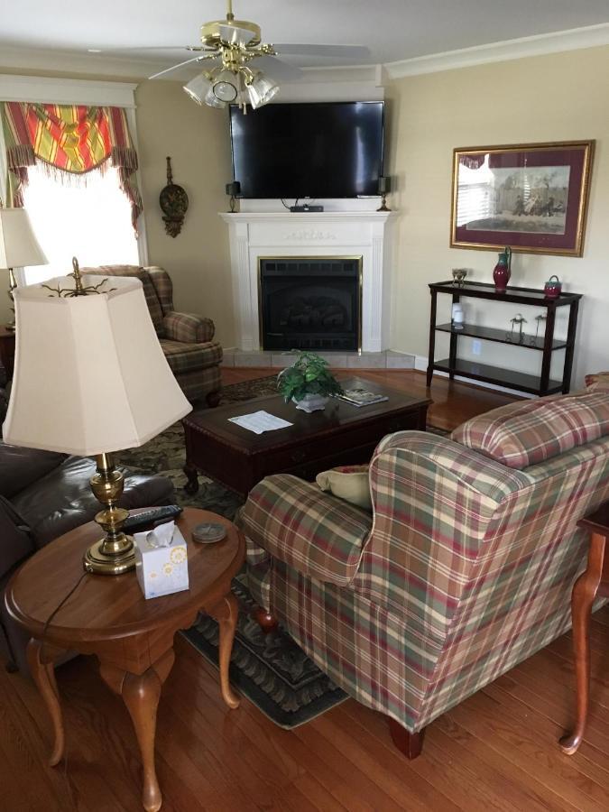 Downtown Abode In The Heart Of The Bourbon Trail Villa Lebanon Luaran gambar