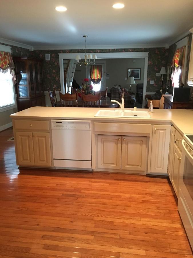 Downtown Abode In The Heart Of The Bourbon Trail Villa Lebanon Luaran gambar